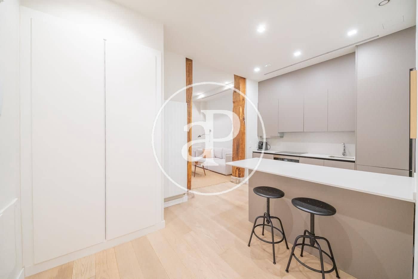 1 sypialnia Apartament do wynajęcia w Miasto Madryt - 2 600 € (Ref: 9788414)