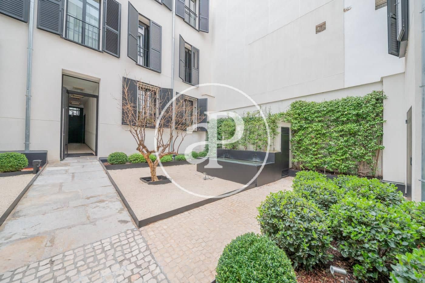 1 sypialnia Apartament do wynajęcia w Miasto Madryt - 2 600 € (Ref: 9788414)