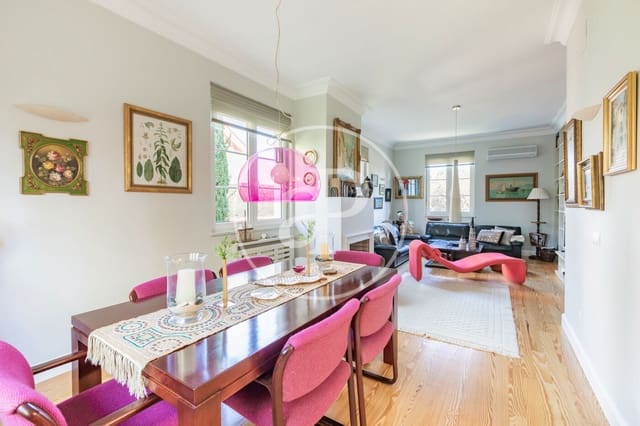 3 soveværelse Villa til salg i Aravaca, Madrid by med swimmingpool - € 2.480.000 (Ref: 9788415)