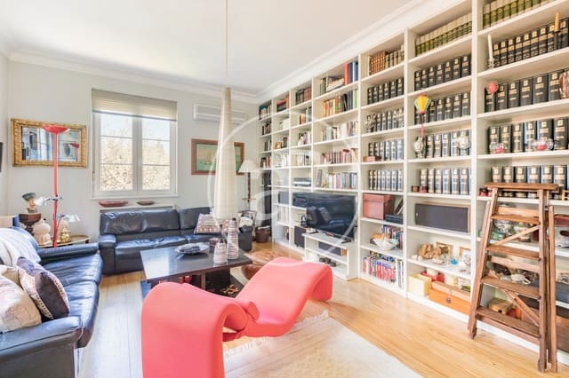 3 soveværelse Villa til salg i Aravaca, Madrid by med swimmingpool - € 2.480.000 (Ref: 9788415)