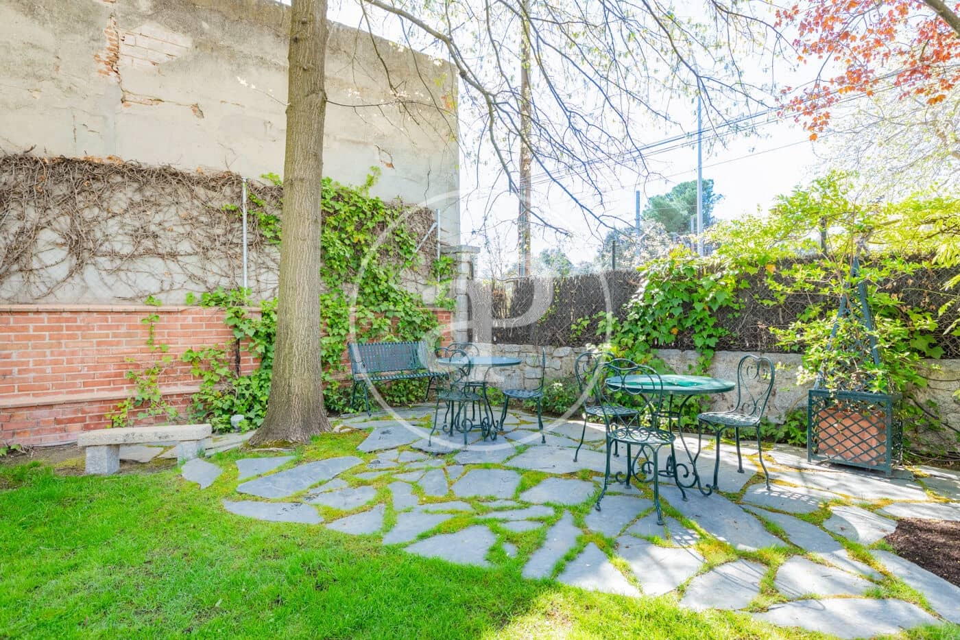 3 soveværelse Villa til salg i Madrid by med swimmingpool - € 2.480.000 (Ref: 9788415)