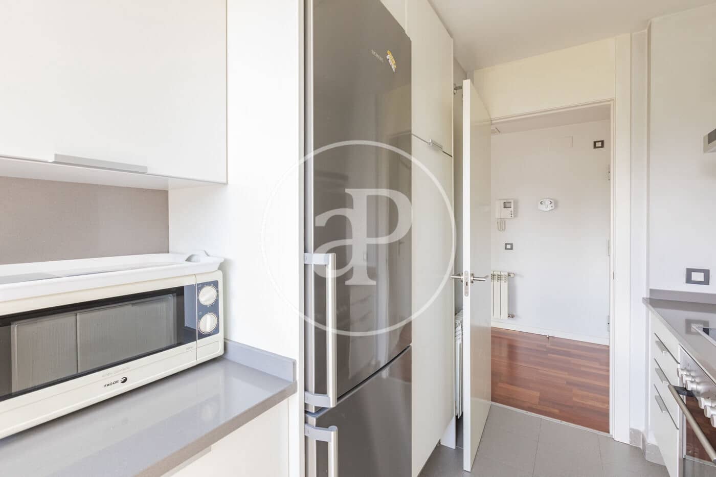 1 camera da letto Appartamento in vendita in Madrid citta con piscina - 525.000 € (Rif: 9788416)