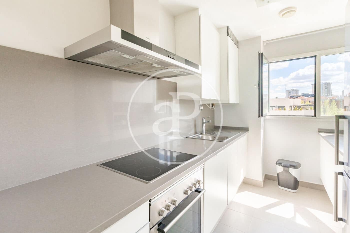1 camera da letto Appartamento in vendita in Madrid citta con piscina - 525.000 € (Rif: 9788416)