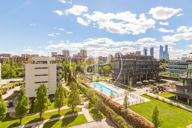 1 makuuhuone Huoneisto myytävänä paikassa Valdefuentes, Madrid kaupunki mukana uima-altaan - 525 000 € (Ref: 9788416)