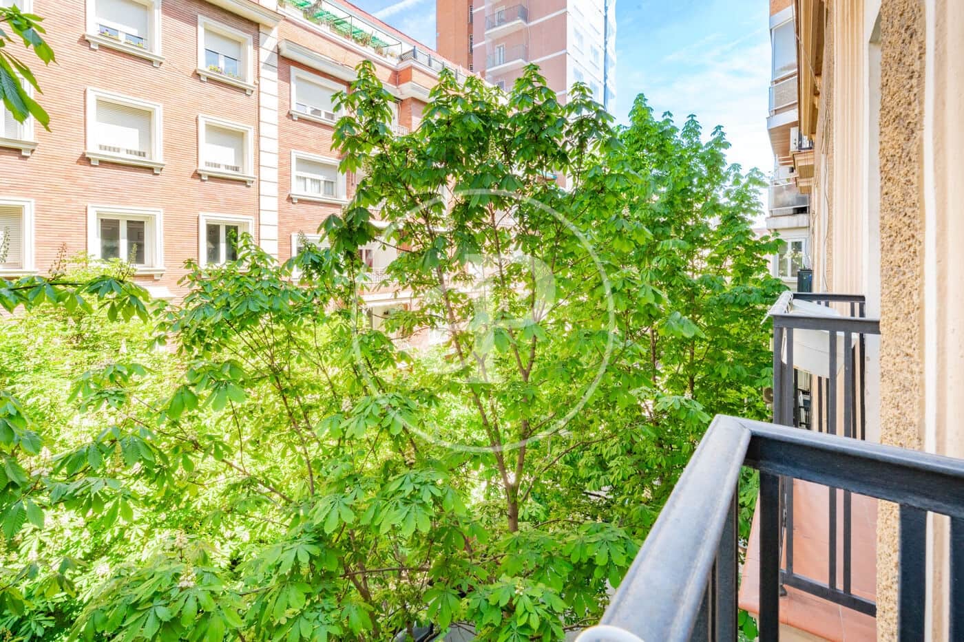 2 makuuhuone Huoneisto vuokrattavana paikassa Madrid kaupunki - 1 500 € (Ref: 9791055)