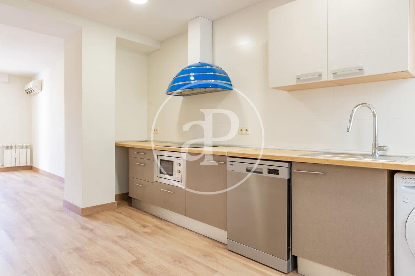 3 soveværelse Lejlighed til salg i Madrid by - € 1.359.000 (Ref: 9791056)