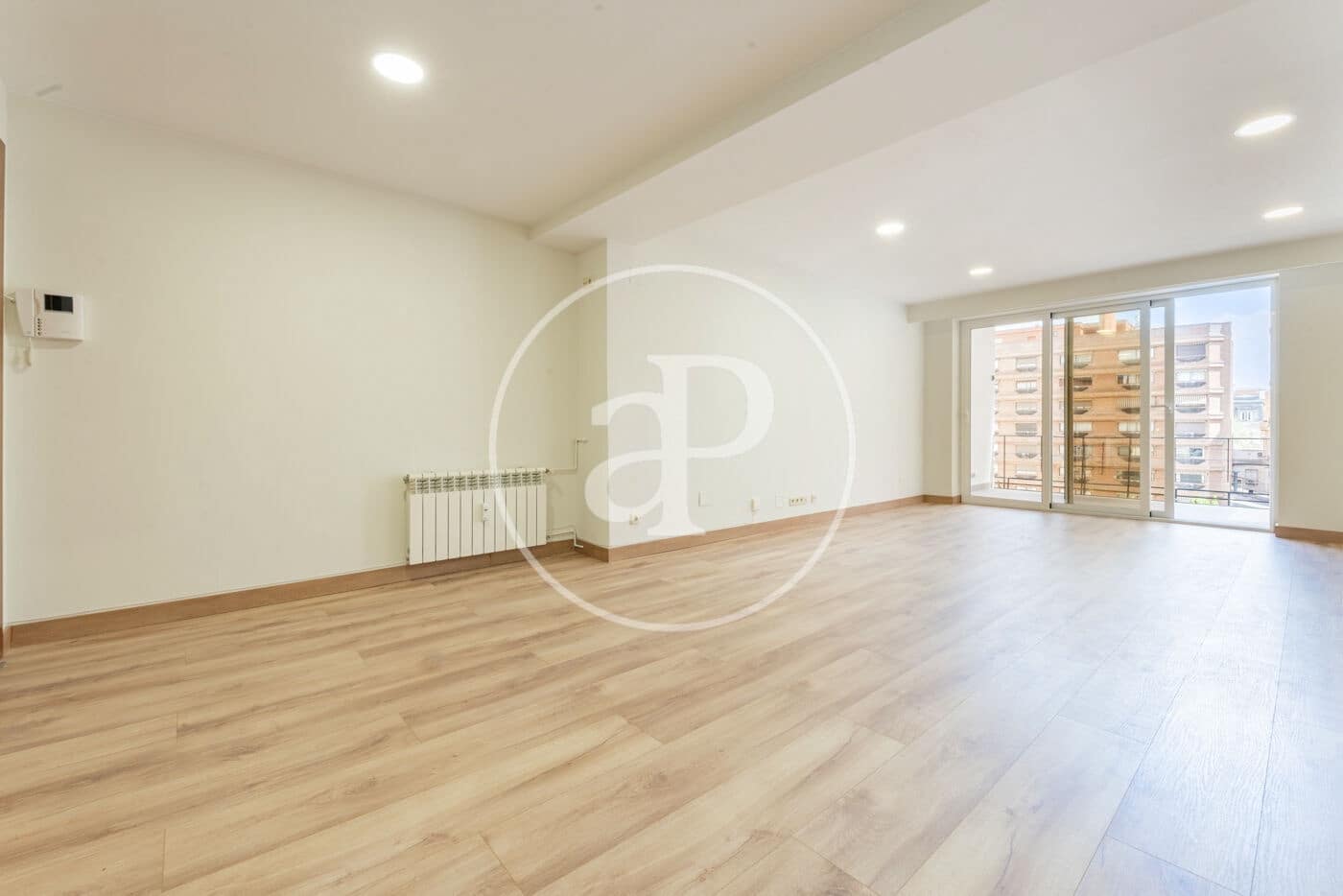 3 soveværelse Lejlighed til salg i Madrid by - € 1.359.000 (Ref: 9791056)