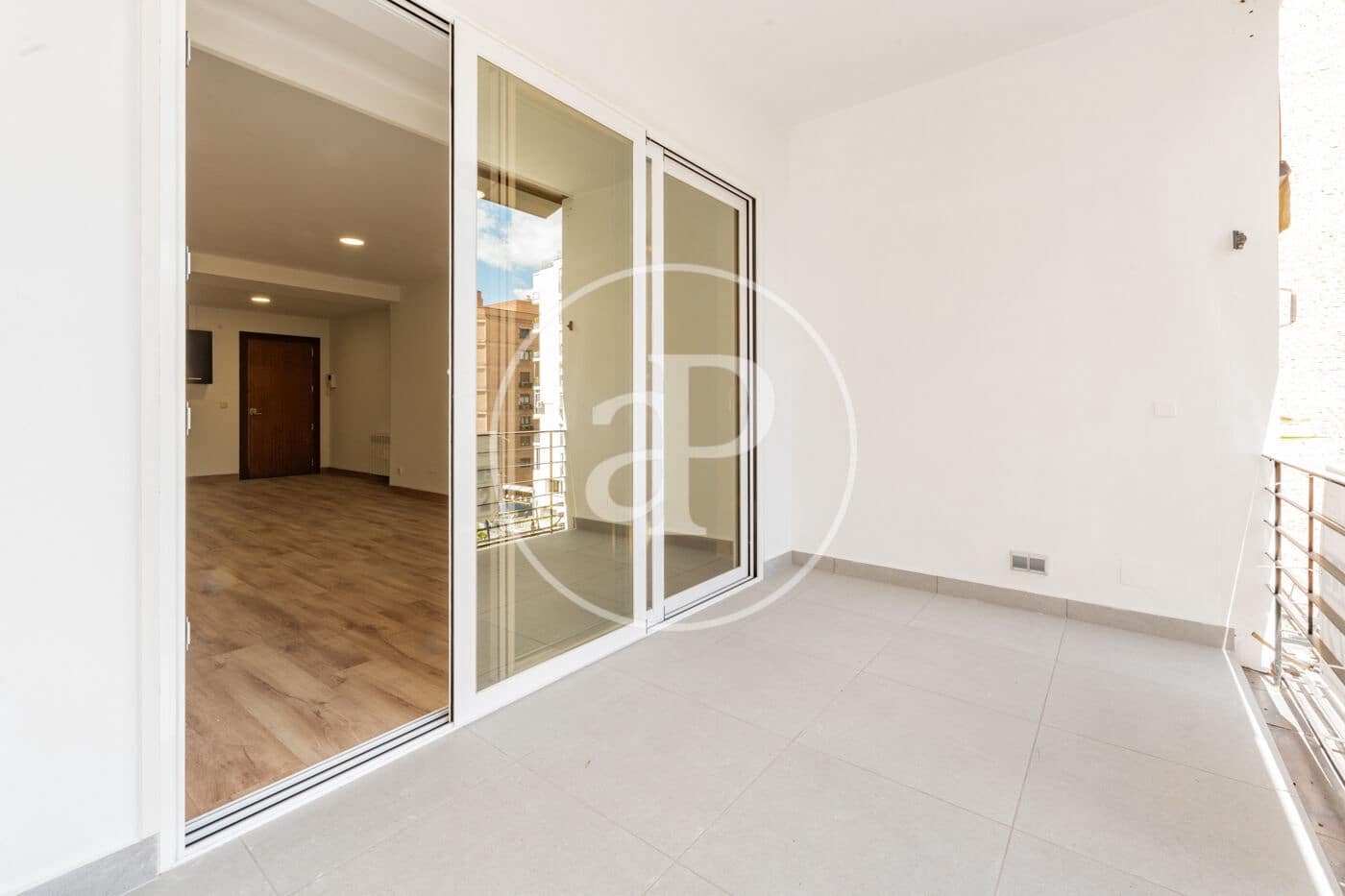 3 soveværelse Lejlighed til salg i Madrid by - € 1.359.000 (Ref: 9791056)