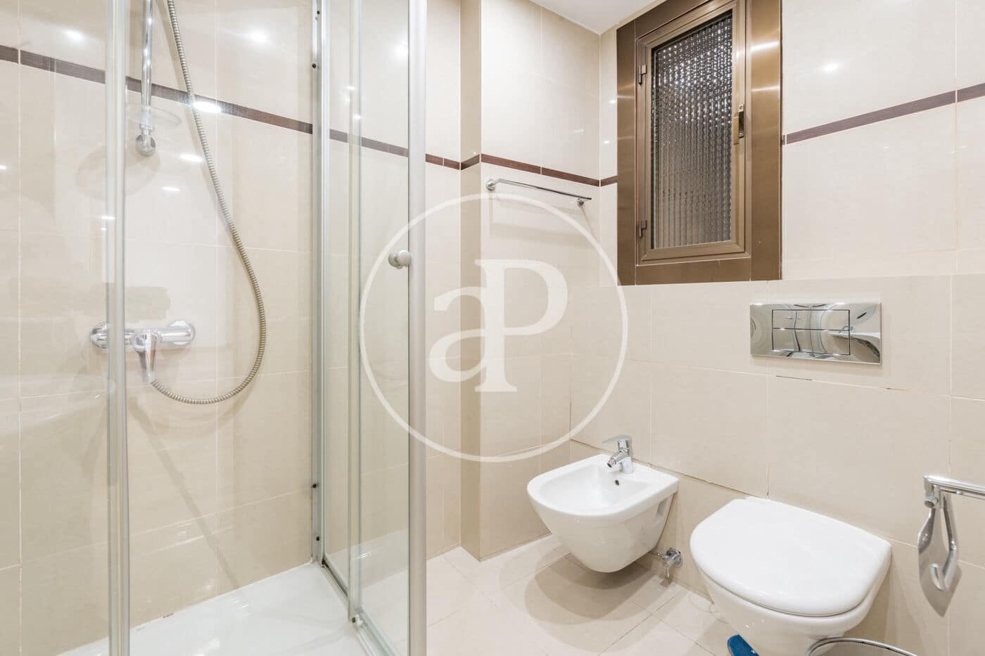 3 soveværelse Lejlighed til salg i Madrid by - € 1.359.000 (Ref: 9791056)