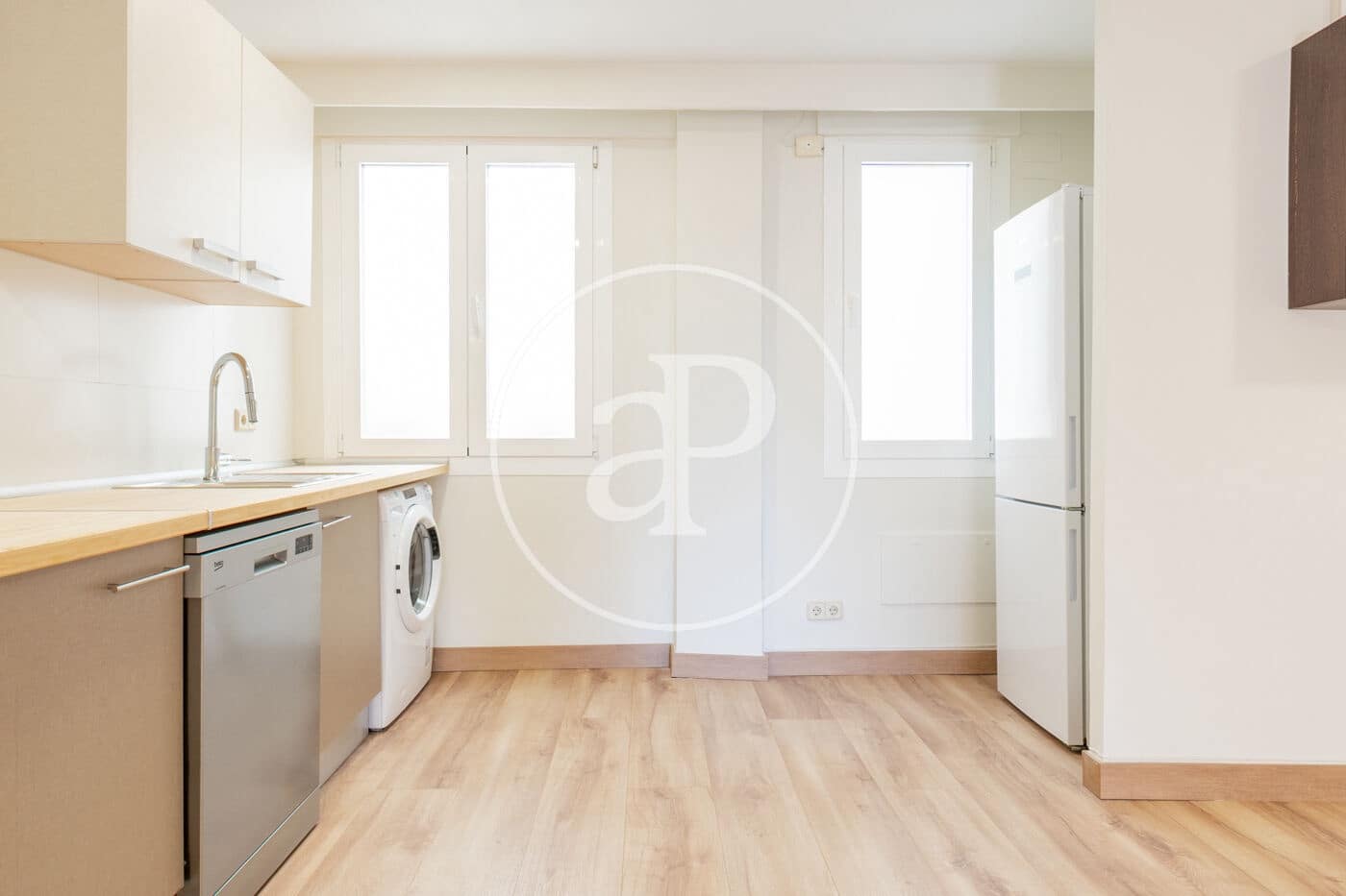 3 soveværelse Lejlighed til salg i Madrid by - € 1.359.000 (Ref: 9791056)