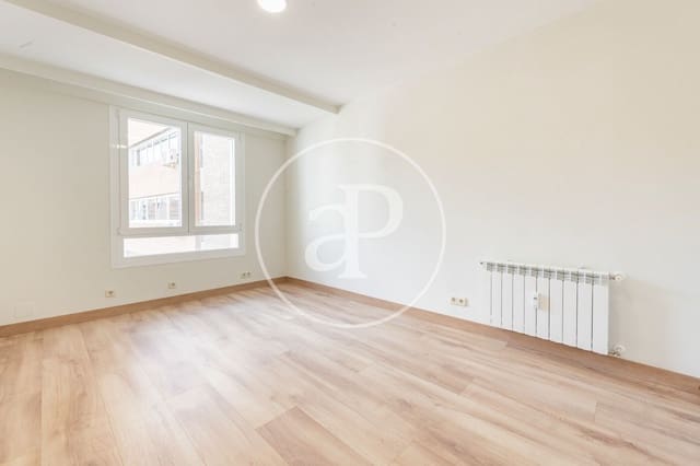 3 soveværelse Lejlighed til salg i Almagro, Madrid by - € 1.359.000 (Ref: 9791056)