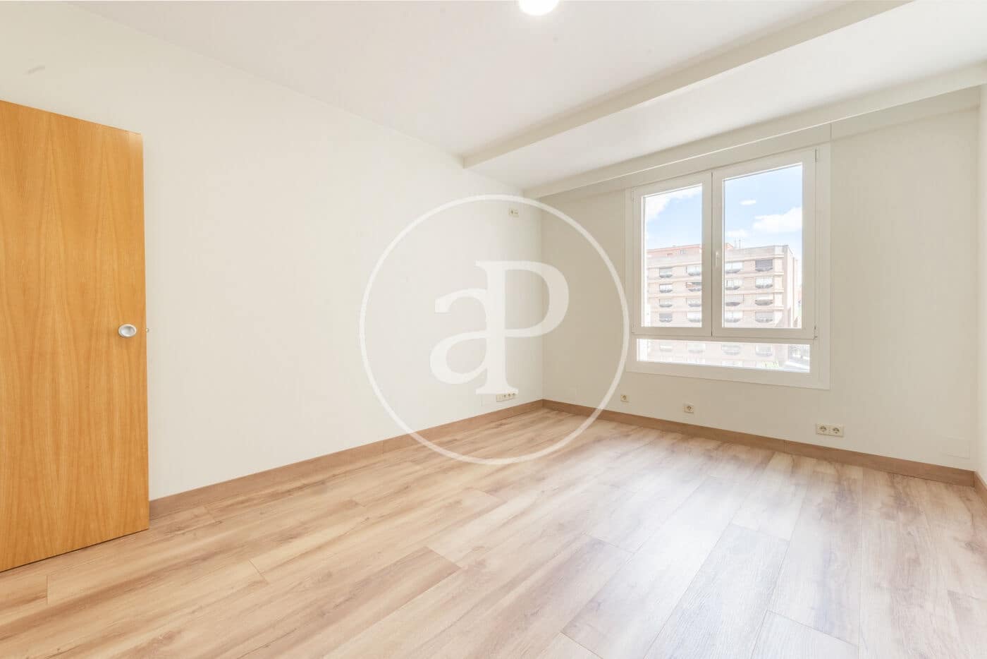 3 soveværelse Lejlighed til salg i Madrid by - € 1.359.000 (Ref: 9791056)