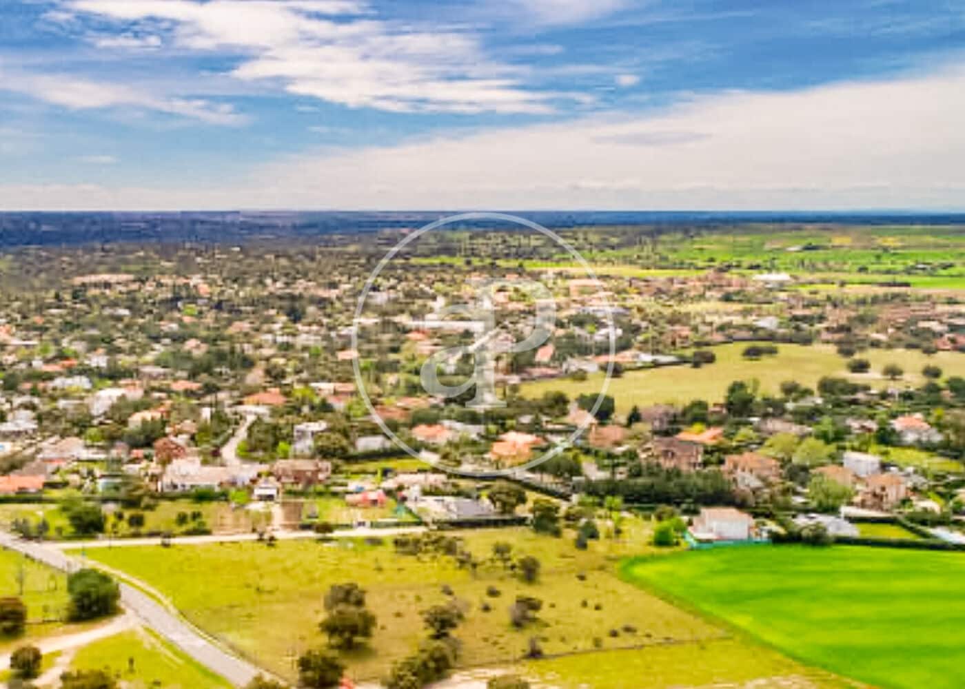 Rakentamaton maa myytävänä paikassa Brunete - 520 000 € (Ref: 9791058)