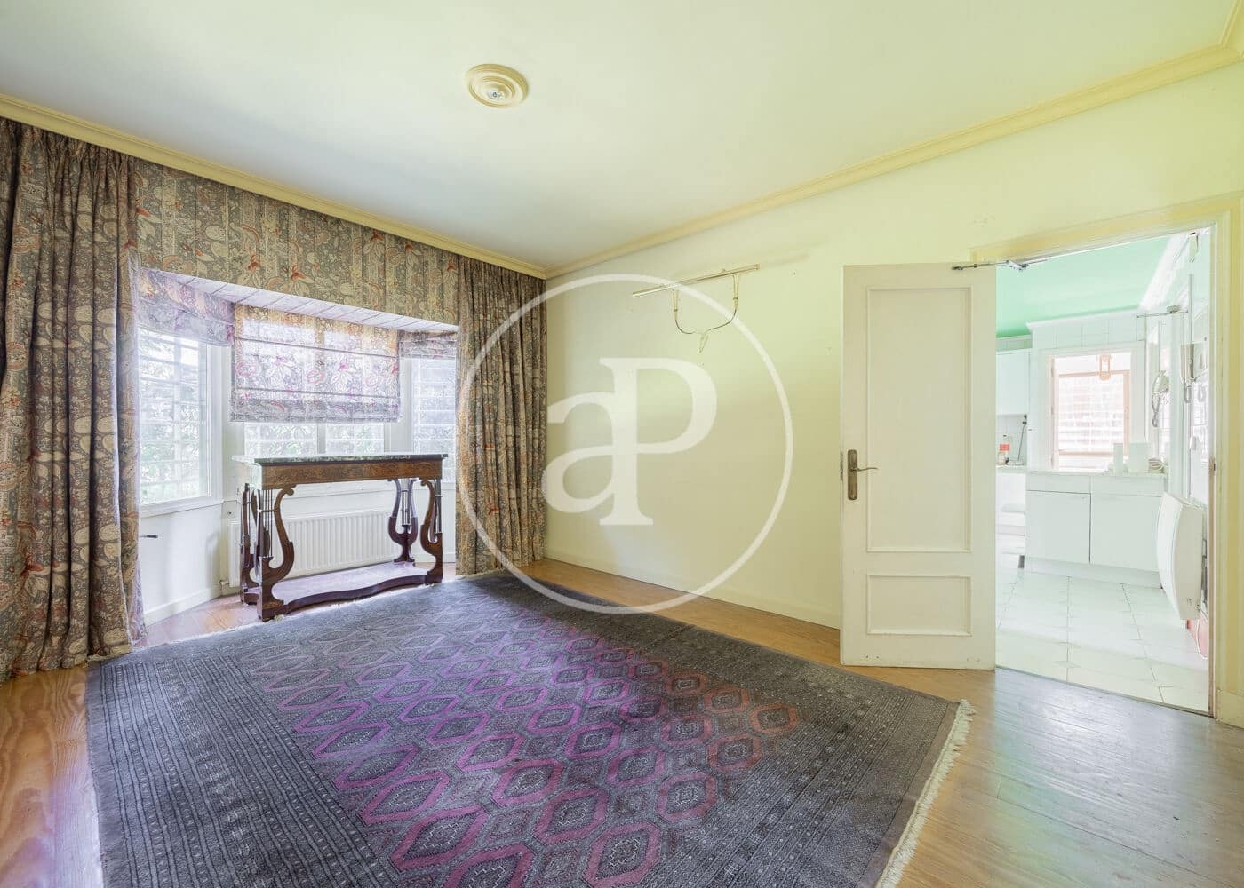 6 slaapkamer Villa te koop in Madrid stad met zwembad - € 2.700.000 (Ref: 9791061)