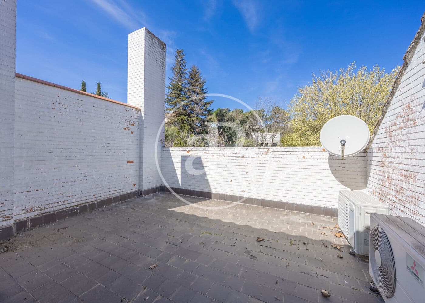 6 slaapkamer Villa te koop in Madrid stad met zwembad - € 2.700.000 (Ref: 9791061)