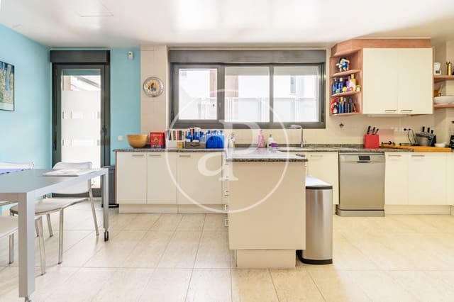 4 soverom Villa til salgs i Canillas, Madrid by med svømmebasseng - € 2 490 000 (Ref: 9791063)