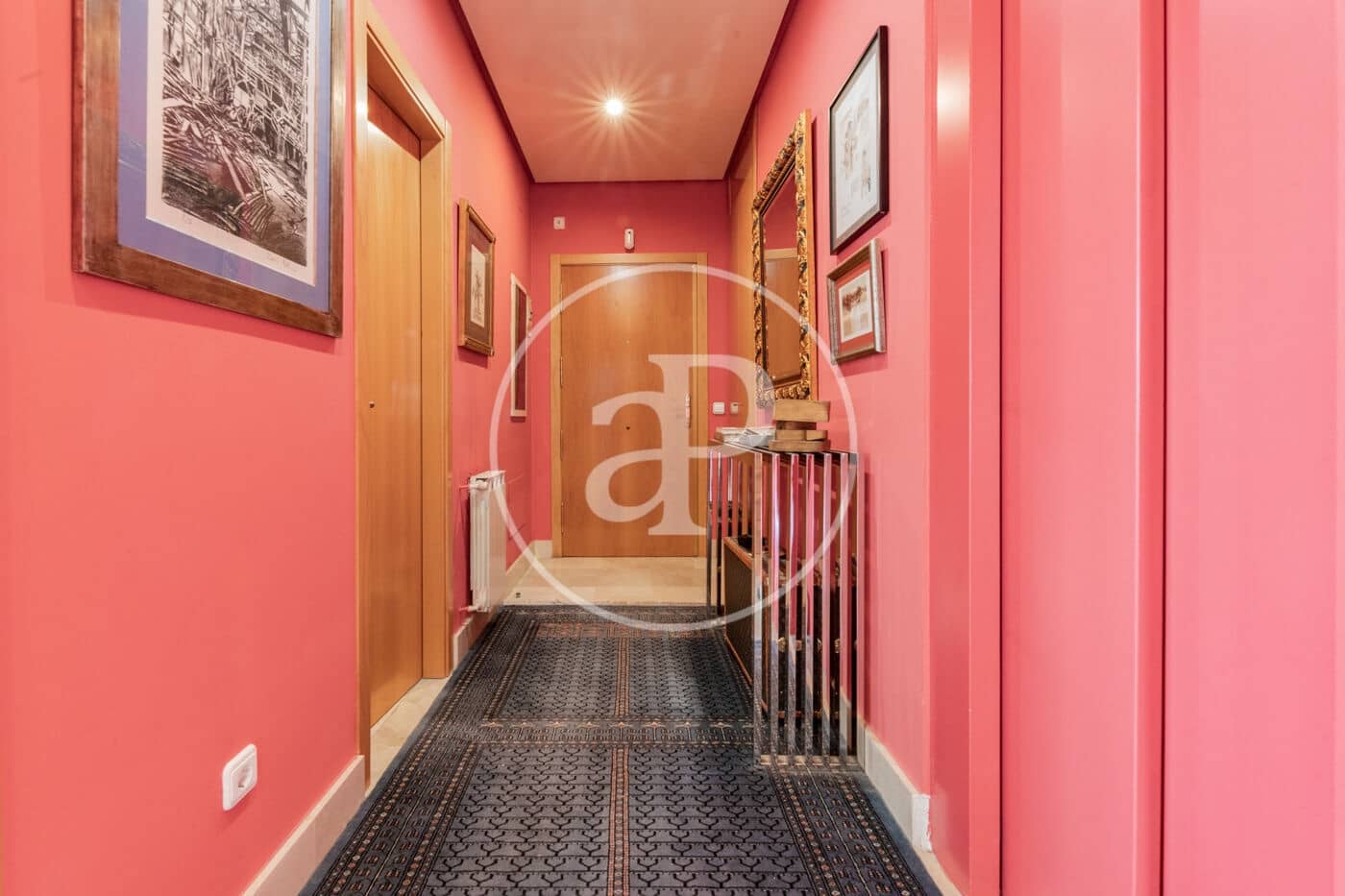 4 Zimmer Villa zu verkaufen in Madrid Stadt mit Pool - 2.490.000 € (Ref: 9791063)