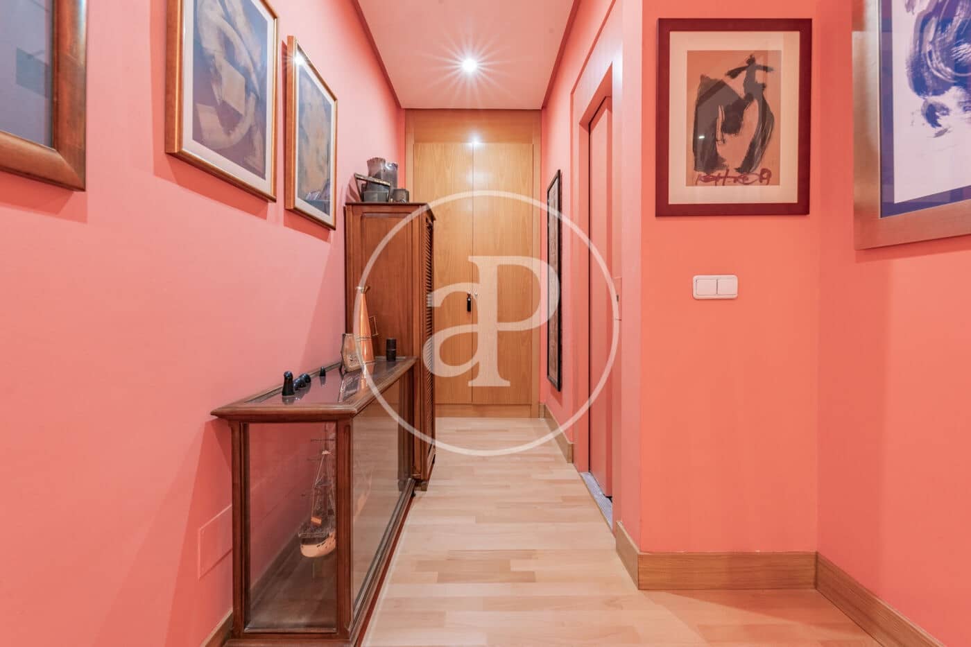 4 Zimmer Villa zu verkaufen in Madrid Stadt mit Pool - 2.490.000 € (Ref: 9791063)