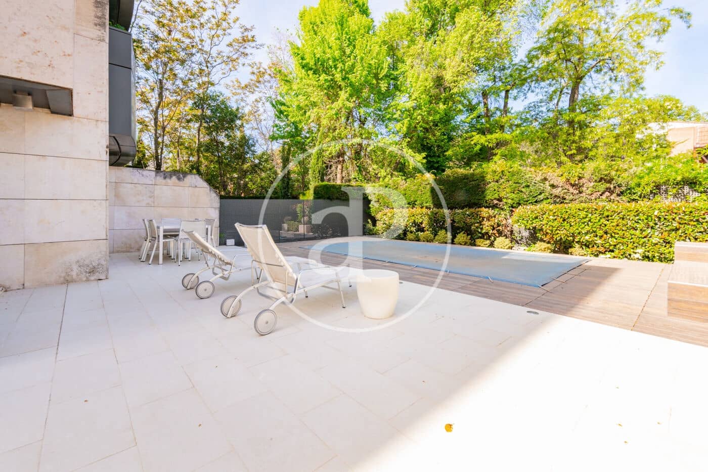 4 Zimmer Villa zu verkaufen in Madrid Stadt mit Pool - 2.490.000 € (Ref: 9791063)