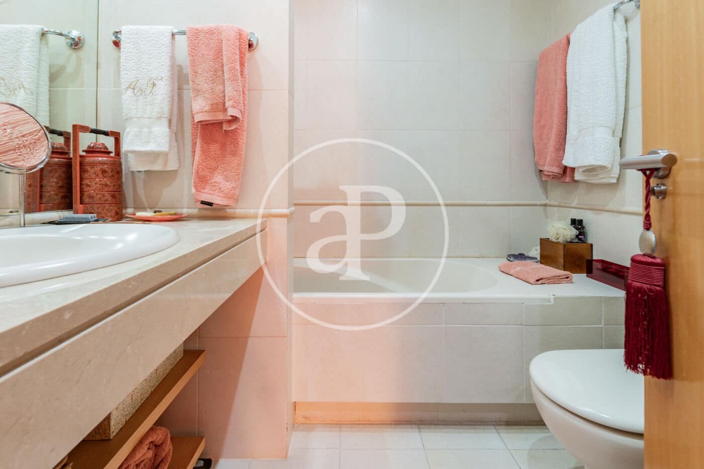 4 Zimmer Villa zu verkaufen in Madrid Stadt mit Pool - 2.490.000 € (Ref: 9791063)