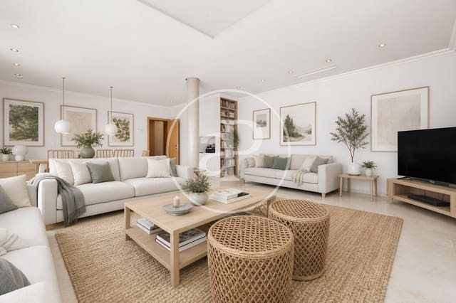 Chalet de 4 habitaciones en Canillas, Madrid ciudad en venta con piscina - 2.490.000 € (Ref: 9791063)