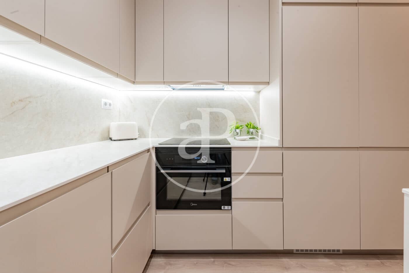 1 makuuhuone Huoneisto vuokrattavana paikassa Madrid kaupunki - 1 500 € (Ref: 9794642)