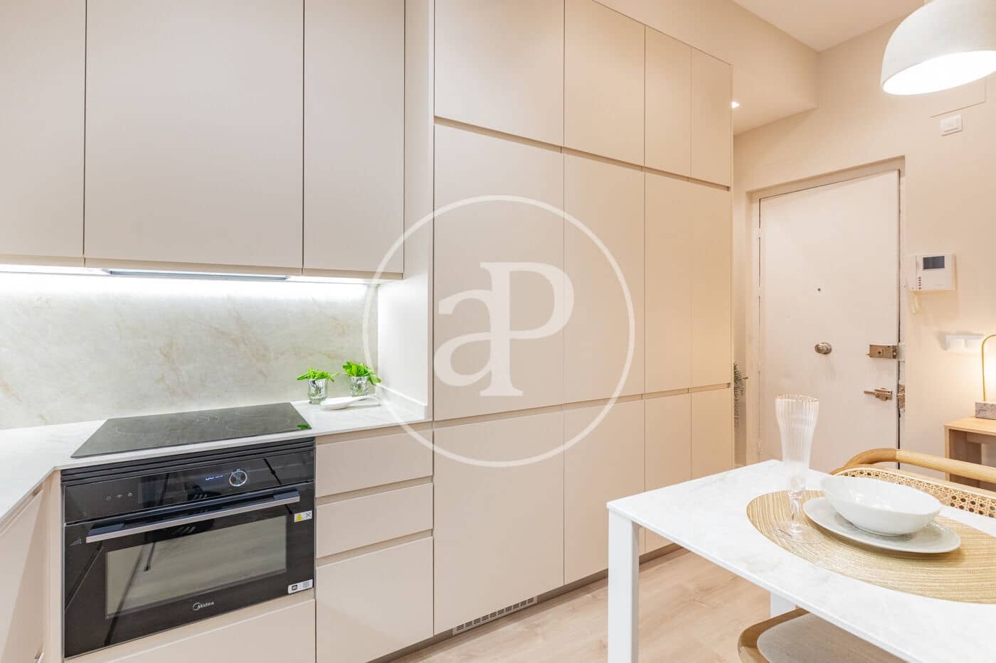 1 bedroom Apartment for rent in Madrid city - € 1,500 (Ref: 9794642)