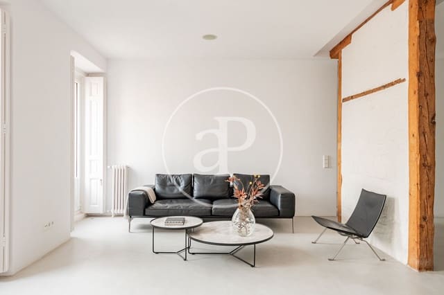 3 soverom Leilighet til leie i Universidad, Madrid by - € 3 850 (Ref: 9794644)