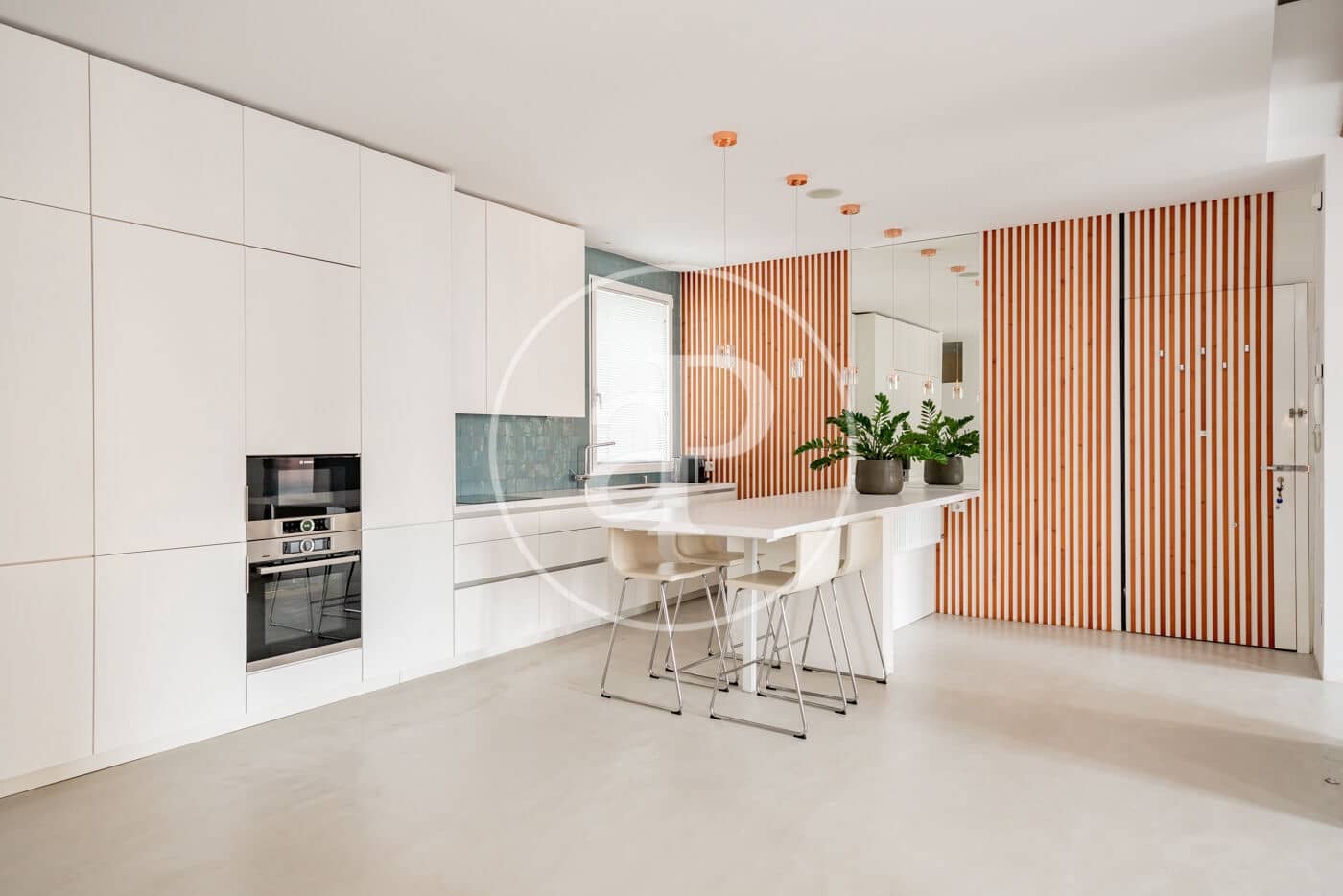 3 soverom Leilighet til leie i Madrid by - € 3 850 (Ref: 9794644)