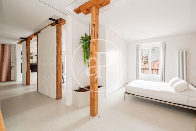 3 soverom Leilighet til leie i Universidad, Madrid by - € 3 850 (Ref: 9794644)