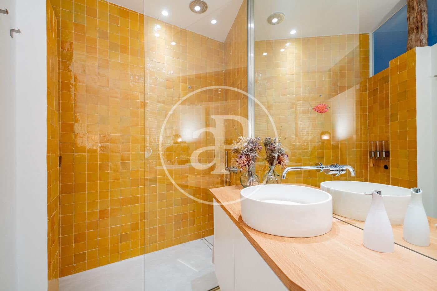 3 soverom Leilighet til leie i Madrid by - € 3 850 (Ref: 9794644)