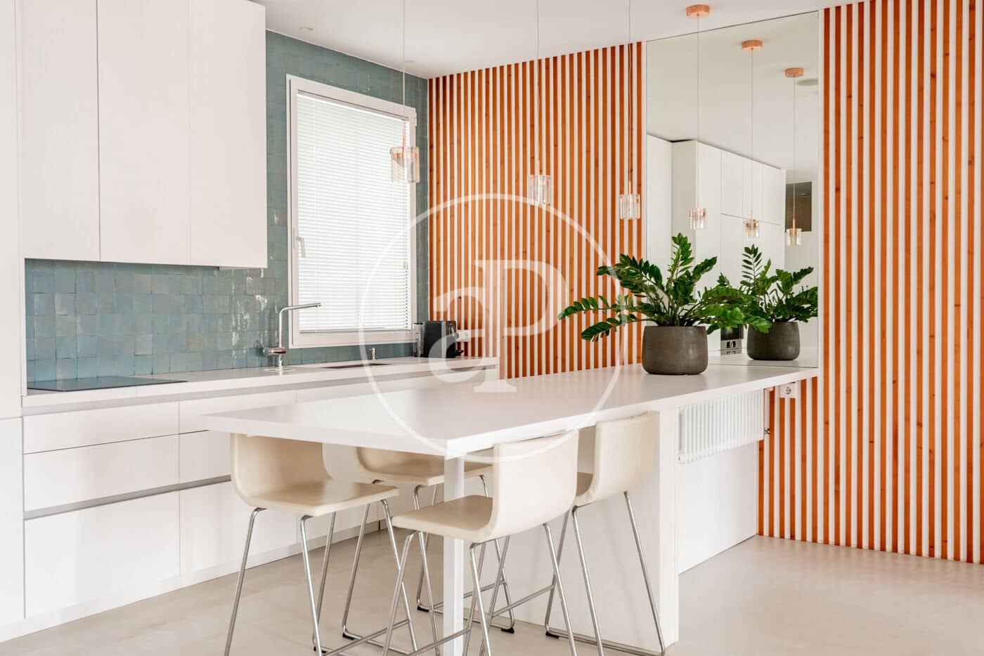 3 soverom Leilighet til leie i Madrid by - € 3 850 (Ref: 9794644)