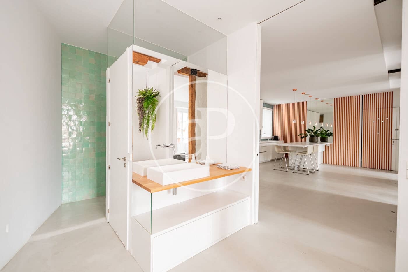 3 soverom Leilighet til leie i Madrid by - € 3 850 (Ref: 9794644)