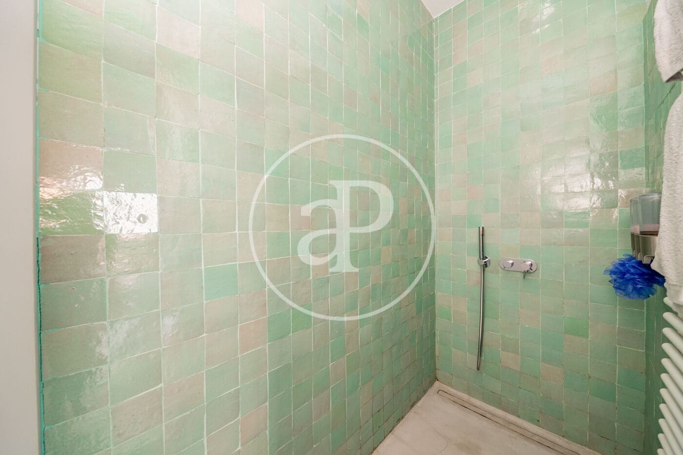 3 soverom Leilighet til leie i Madrid by - € 3 850 (Ref: 9794644)