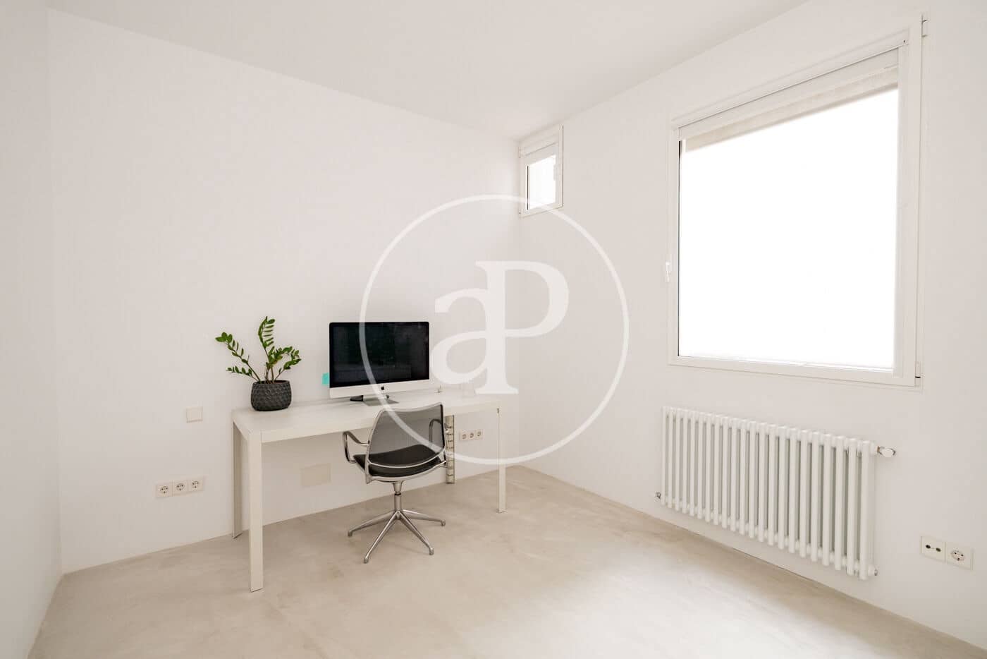 3 soverom Leilighet til leie i Madrid by - € 3 850 (Ref: 9794644)