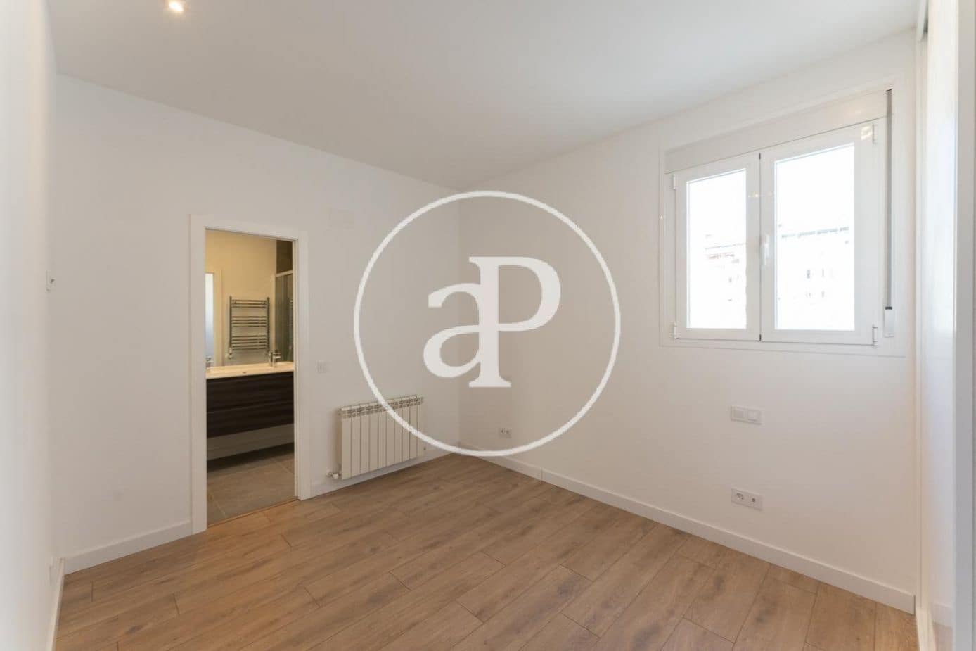 3 soveværelse Lejlighed til leje i Madrid by - € 3.500 (Ref: 9794645)