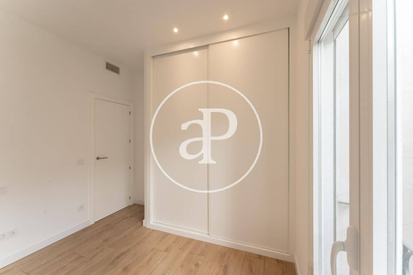 3 soveværelse Lejlighed til leje i Madrid by - € 3.500 (Ref: 9794645)