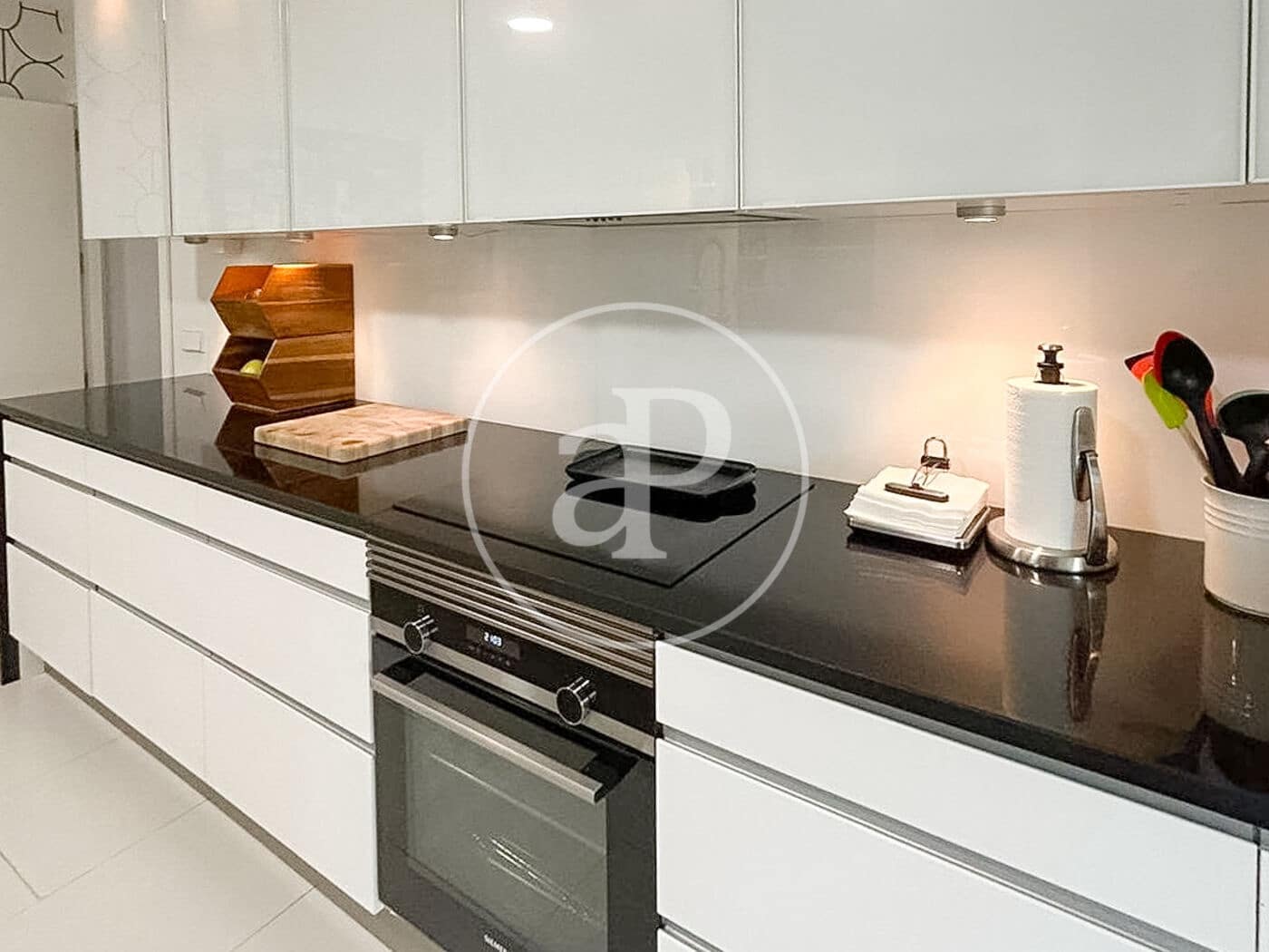 6 bedroom Villa for sale in La Moraleja with pool - € 4,500,000 (Ref: 9794646)