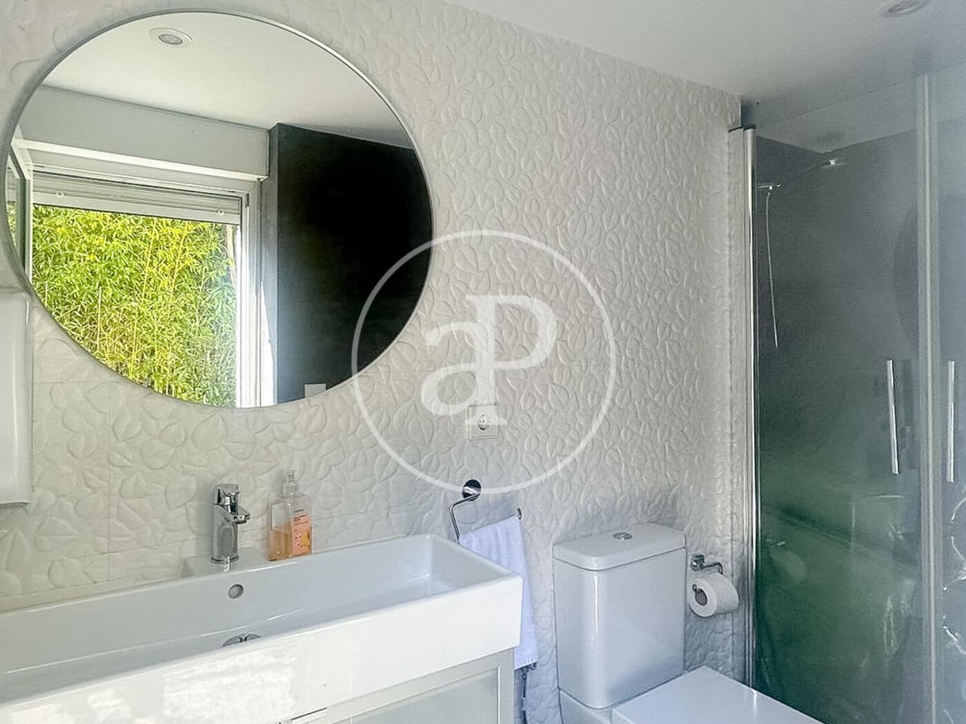 6 bedroom Villa for sale in La Moraleja with pool - € 4,500,000 (Ref: 9794646)