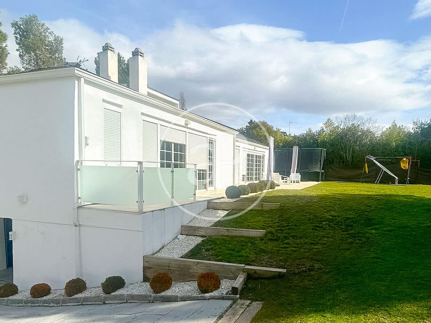 6 bedroom Villa for sale in La Moraleja with pool - € 4,500,000 (Ref: 9794646)