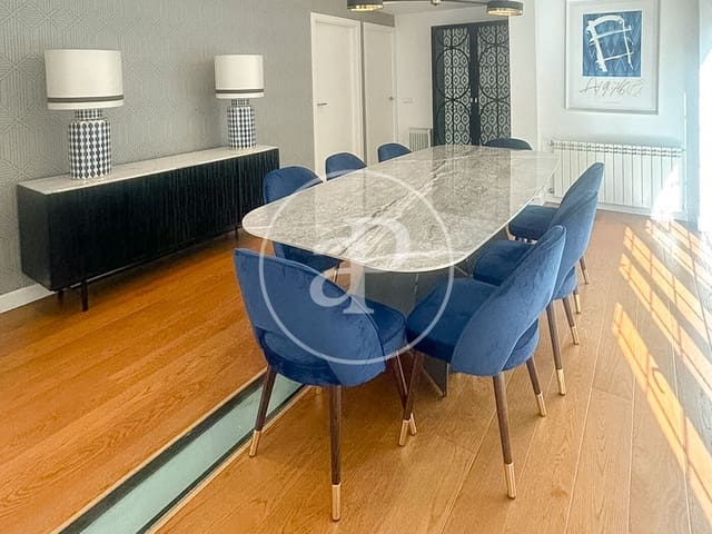 6 bedroom Villa for sale in La Moraleja, Alcobendas with pool - € 4,500,000 (Ref: 9794646)