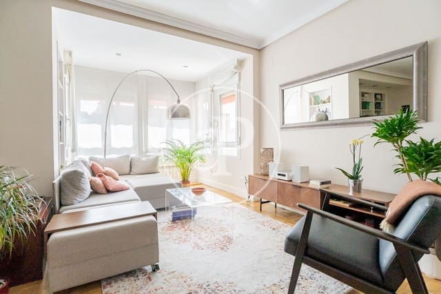 3 camera da letto Appartamento in vendita in Hispanoamérica, Madrid città con piscina - 1.450.000 € (Rif: 9797122)