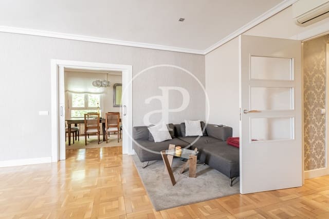 3 camera da letto Appartamento in vendita in Hispanoamérica, Madrid città con piscina - 1.450.000 € (Rif: 9797122)