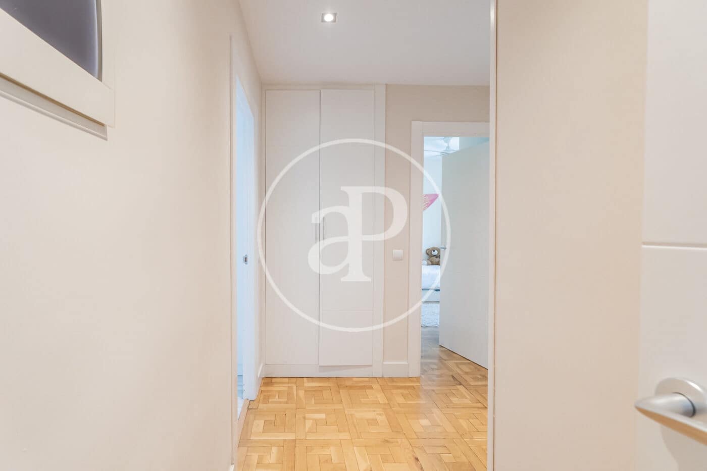 3 makuuhuone Huoneisto myytävänä paikassa Madrid kaupunki mukana uima-altaan - 1 450 000 € (Ref: 9797122)