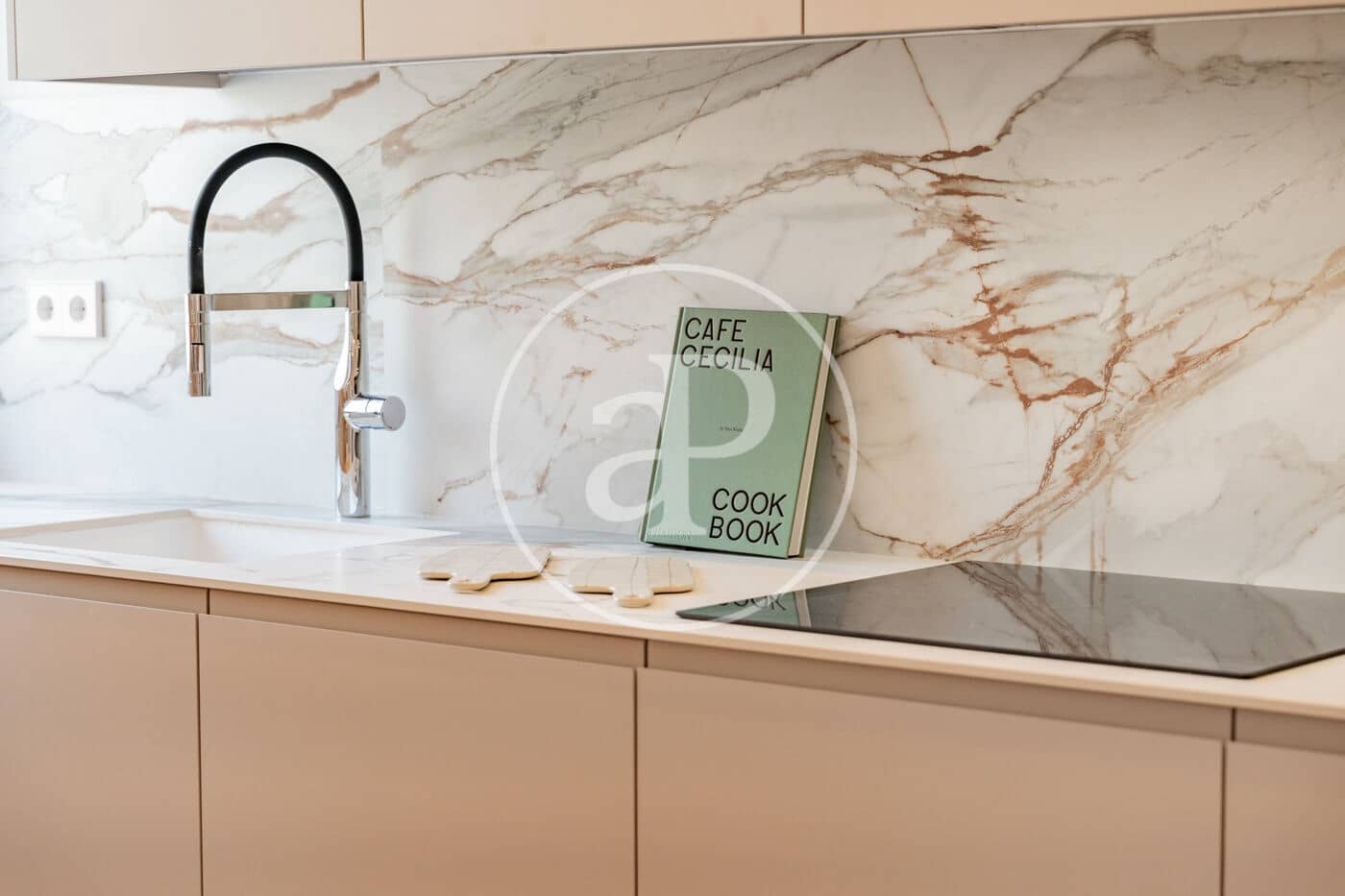 3 bedroom Apartment for sale in Madrid city - € 1,055,000 (Ref: 9797123)