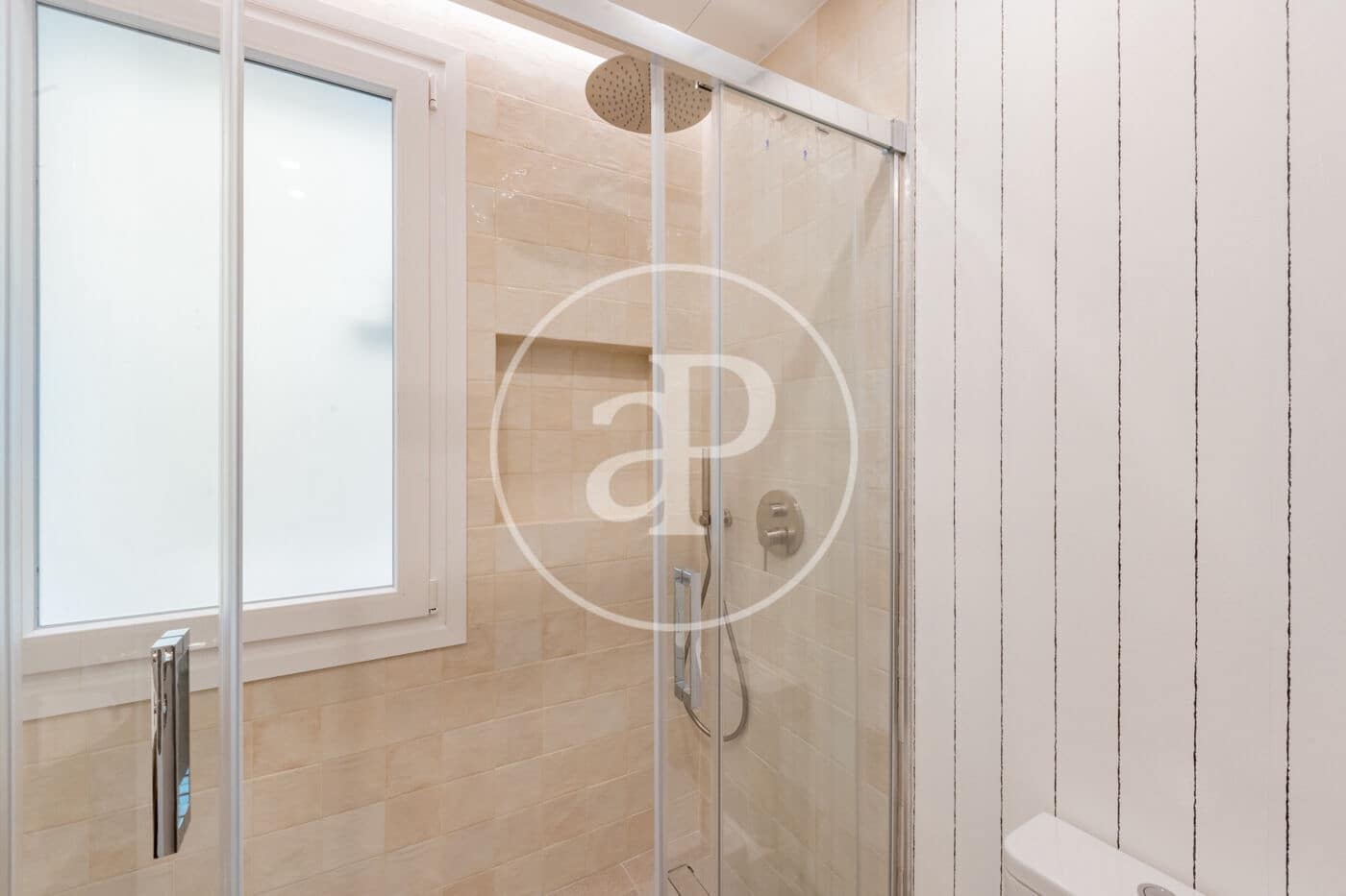 3 bedroom Apartment for sale in Madrid city - € 1,055,000 (Ref: 9797123)