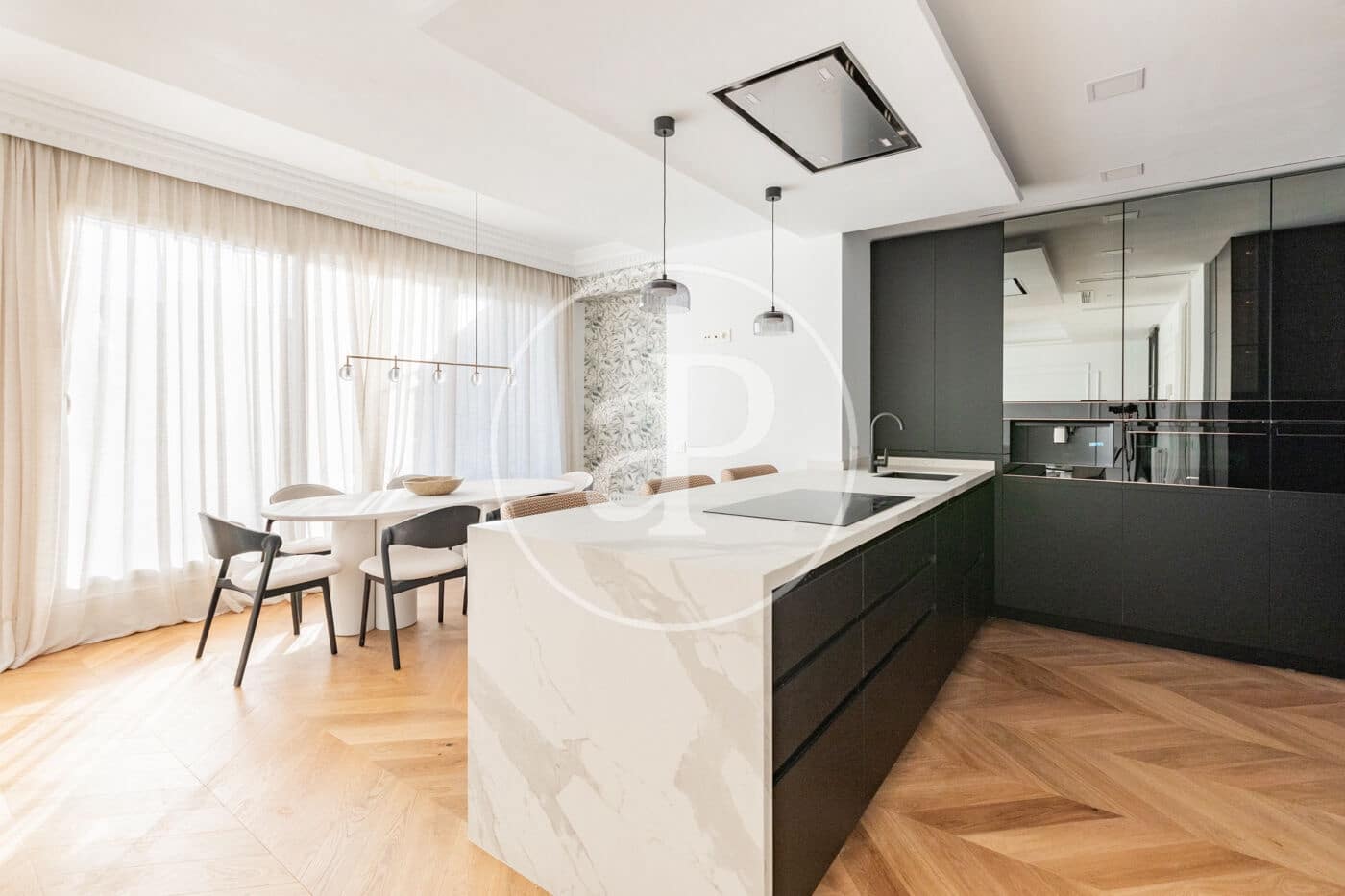3 soveværelse Penthouse til salg i Madrid by - € 4.250.000 (Ref: 9797124)
