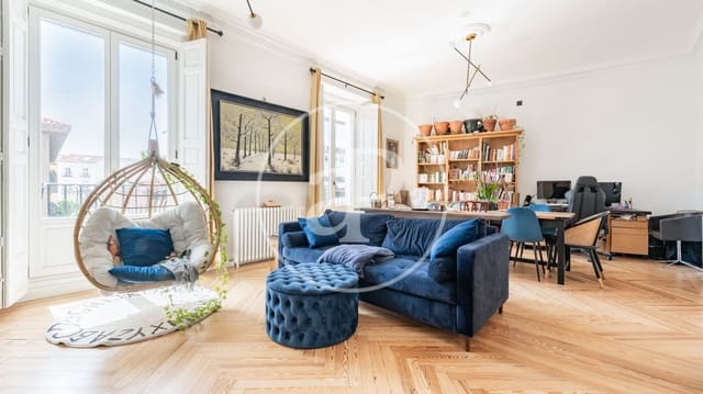 Apartamento de 3 habitaciones en Embajadores, Madrid ciudad en venta - 1.795.000 € (Ref: 9797126)
