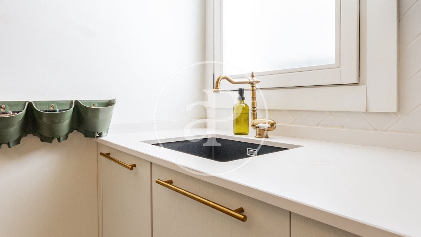 3 bedroom Apartment for sale in Madrid city - € 1,795,000 (Ref: 9797126)