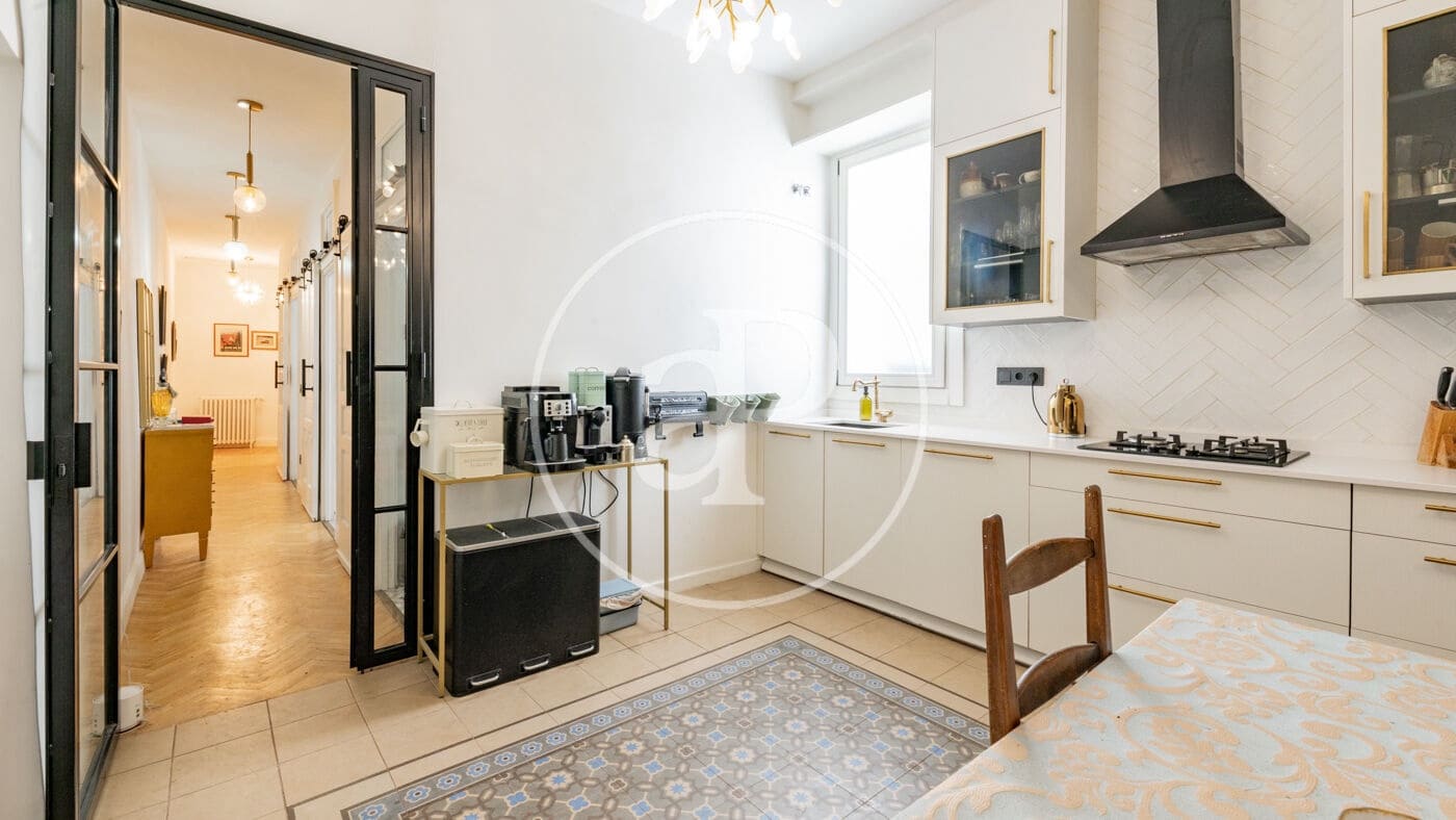 3 bedroom Apartment for sale in Madrid city - € 1,795,000 (Ref: 9797126)